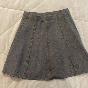 Medium Zara basic gray A-line skirt